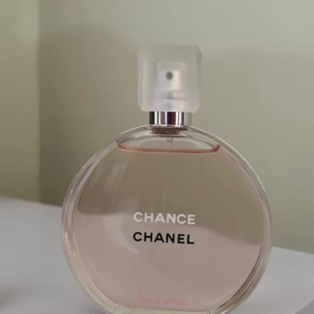 Chanel Eau Vive 3.4 ounces